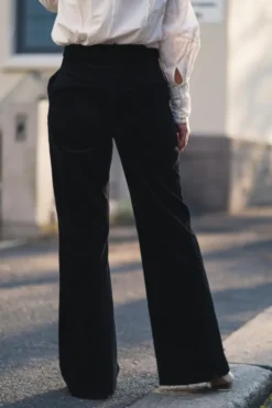 Aime Velvet Pants Black