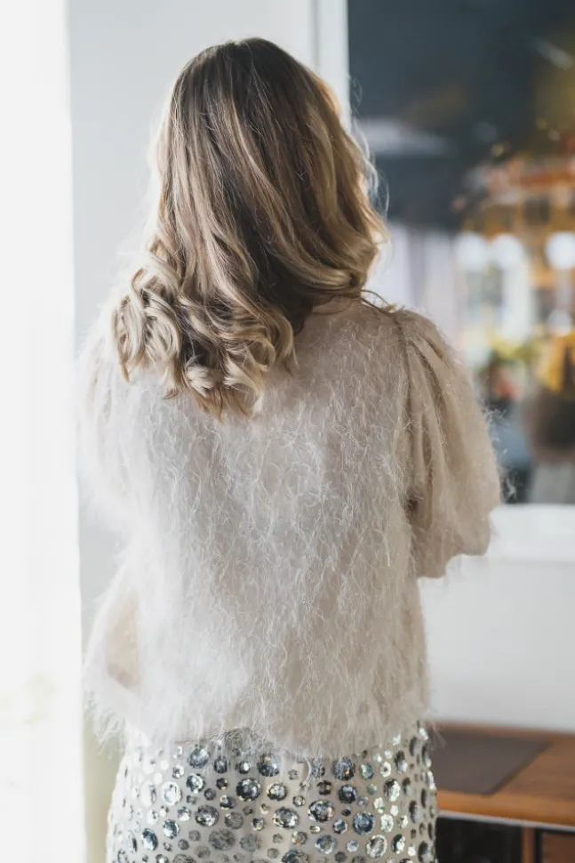 Aisa Frilly Blouse Creme