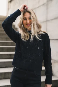 Amber Black