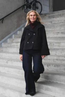 Avenue Trenchcoat Black