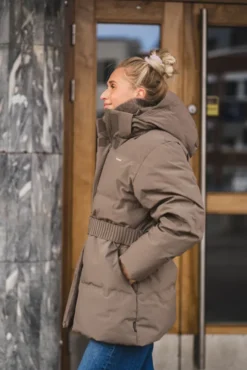 Besseggen Light Down Jacket Taupe