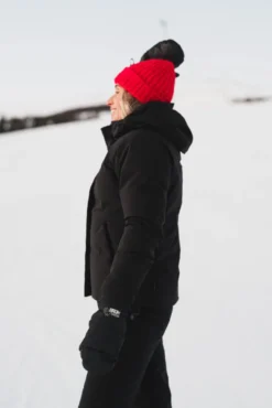 Besseggen Light Short Black