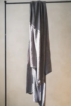 Big Scarf Brown