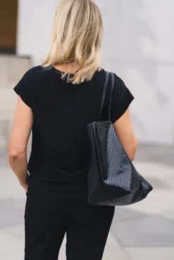 Birdia Lynette Tee Black