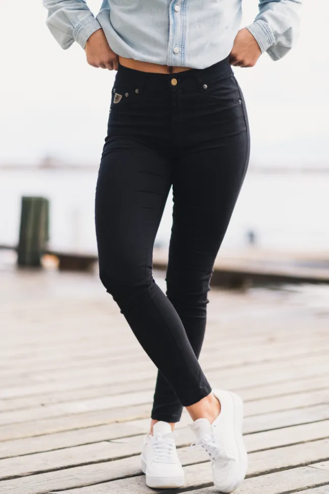 Celia Lea Soft Colour Black