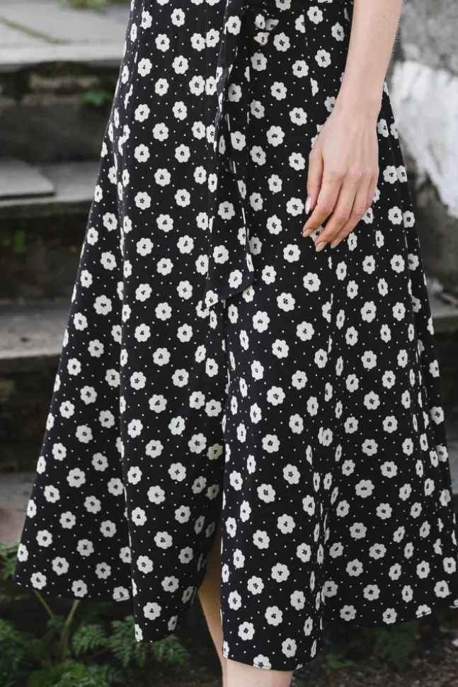Charlotte Floral Creme Fleur Black