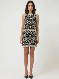Cilia SL HW Crochet Skirt Black W. Pristine