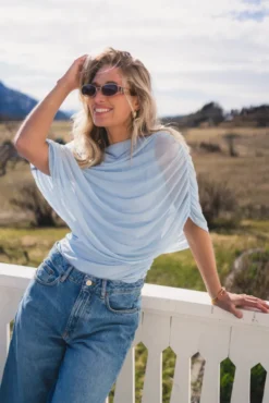 Cottuna Drapy Mesh Top Light Blue