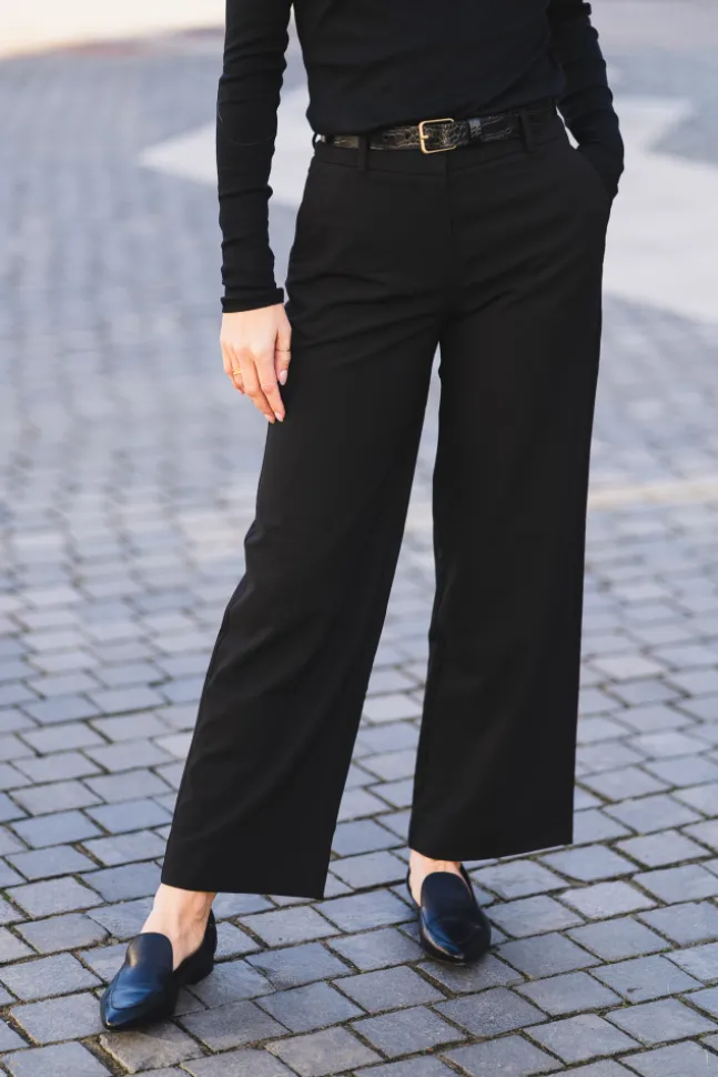 Dena Ankle 285 Black
