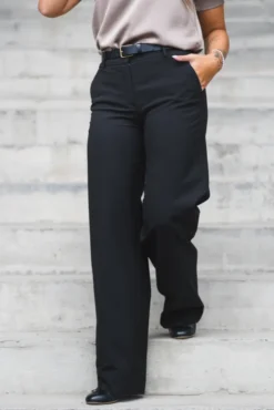 Dena 285 Black Glow Long