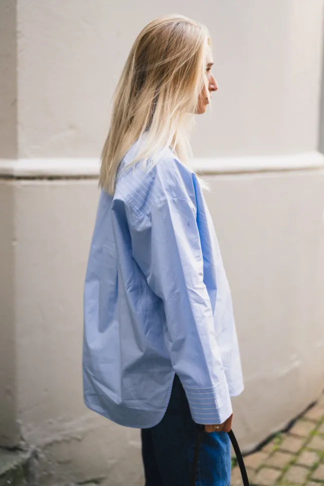 Derris Shirt Blue Iris Stripe Small