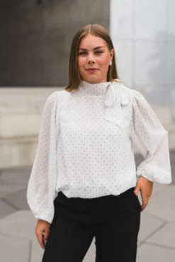 Dorellie Dot Blouse Offwhite