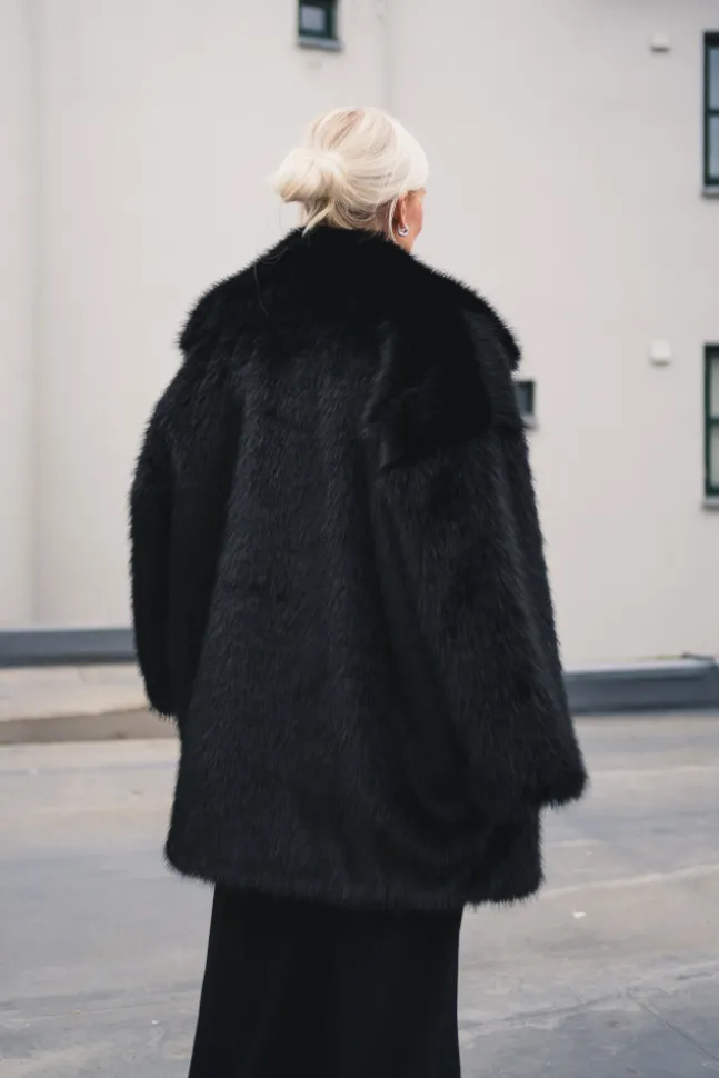 Drama Coat Black