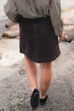 Ella HW Skirt Black Coffee