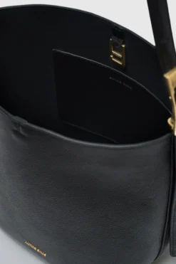 Elly Medium Bucket Bag Grained Leather Black