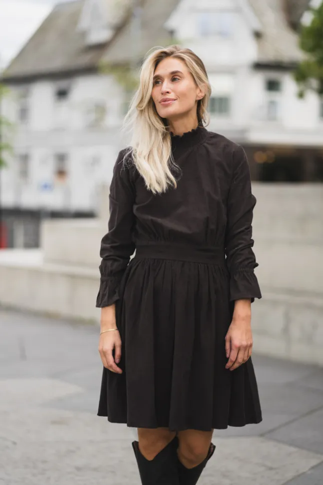 Embrace Dress Chocolate