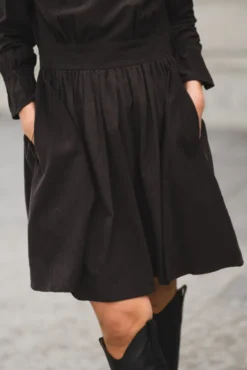 Embrace Dress Chocolate