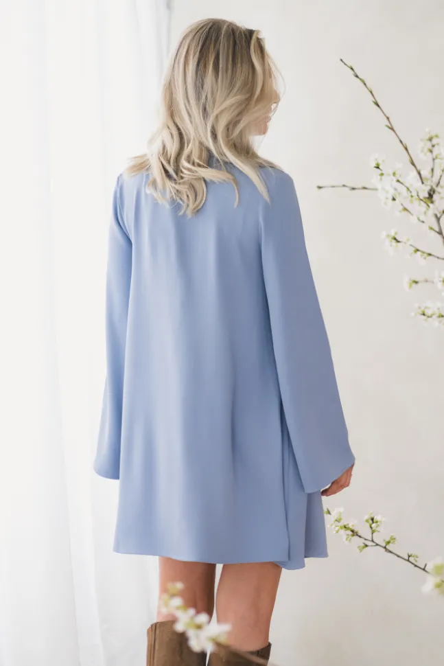 Erin Crepe Pale Blue