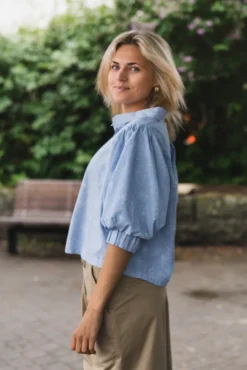 Etta Flower Stripe Shirt Light Blue