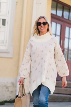 Fam Knit Sweater White
