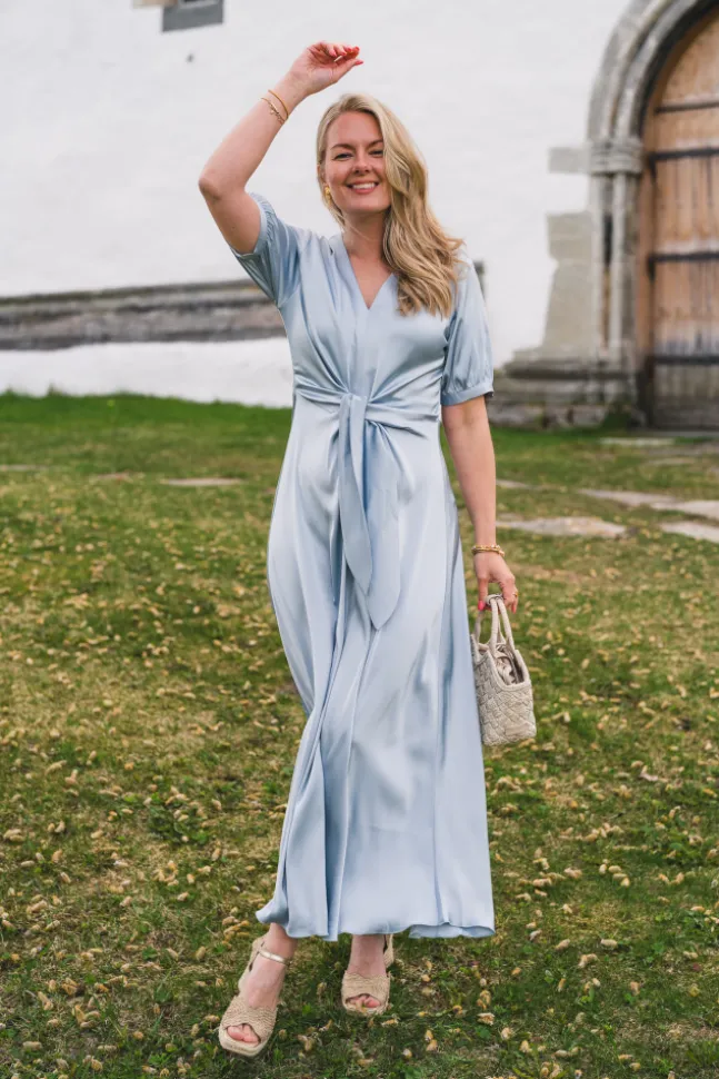 Faye Dress Semi Rich Sky