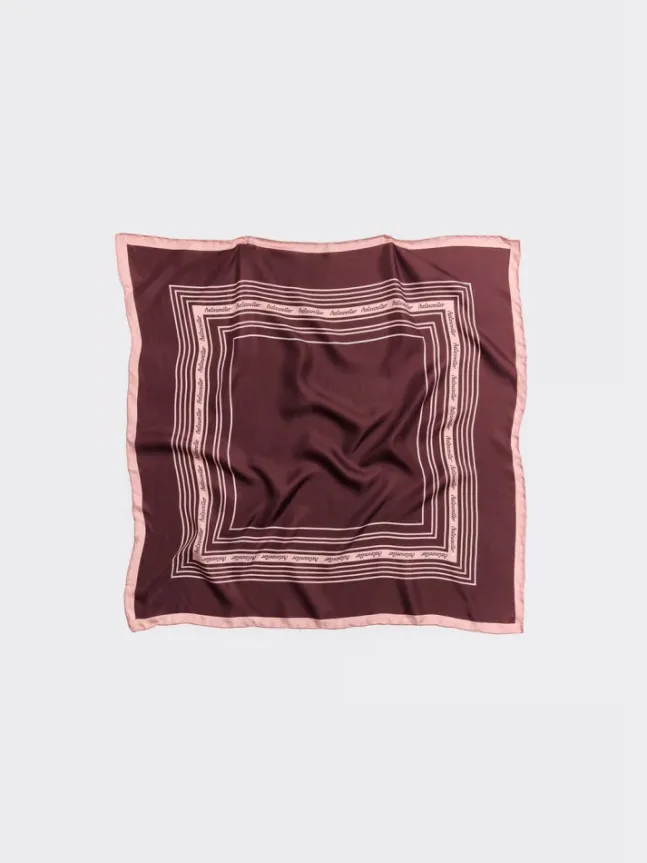 Fine Scarf Contrasting Burgundy