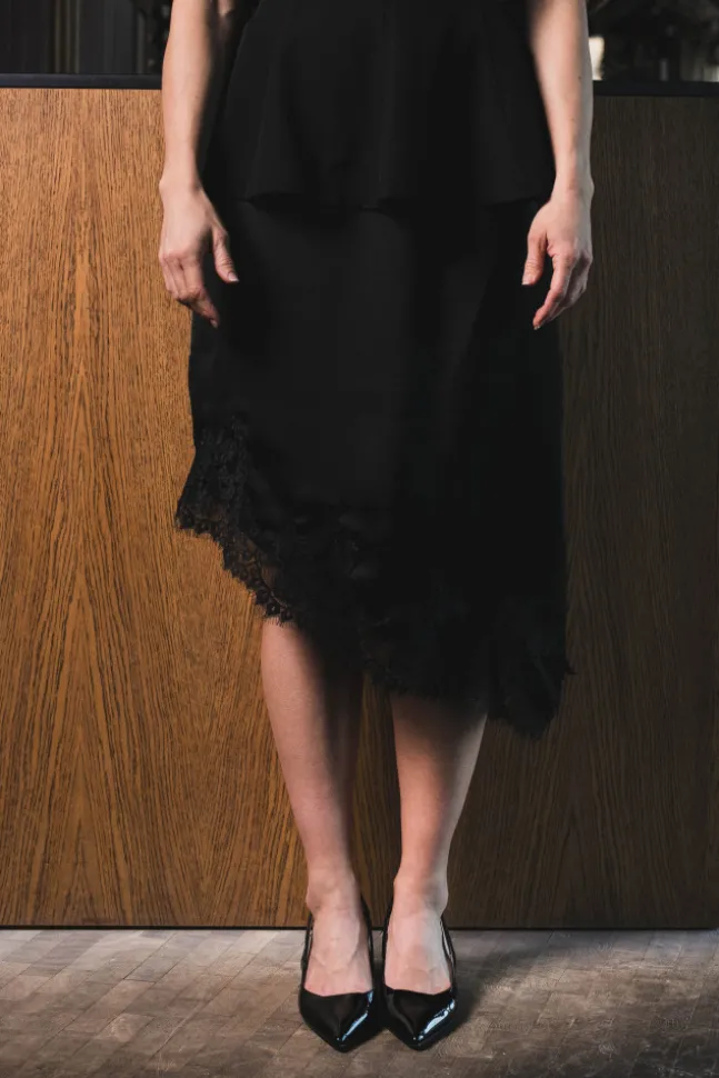 Fiora Lace Skirt Black