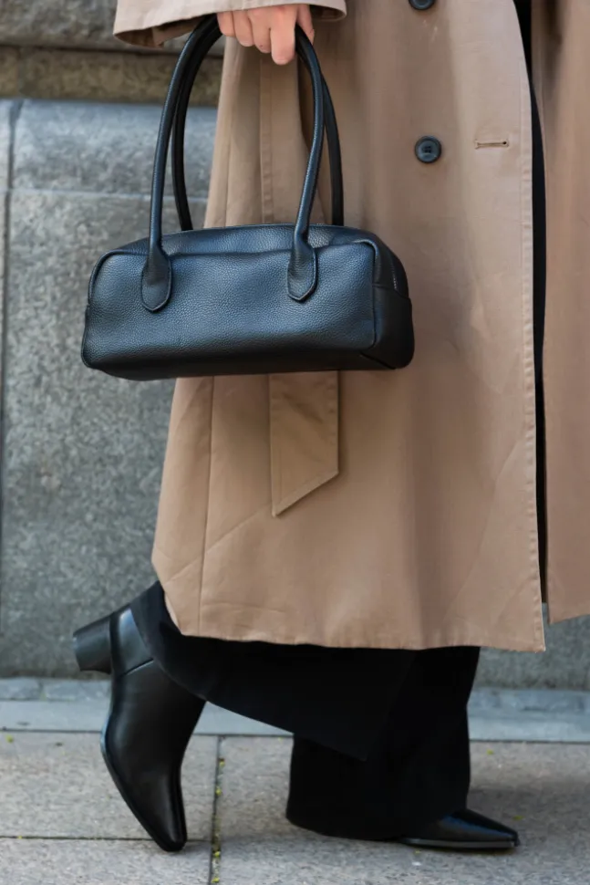Gigi Handbag Black