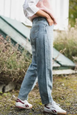 Giusy Jeans Light Wash Blue Denim