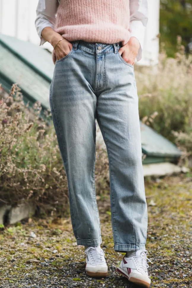 Giusy Jeans Light Wash Blue Denim
