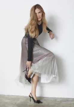 Glitter Plisse Skirt Dark Brown