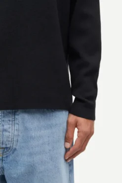 Gunan Crew Neck 10490 Black