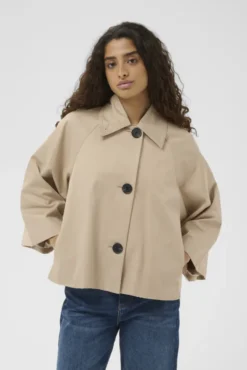Hinona Cape Jacket Sandstone