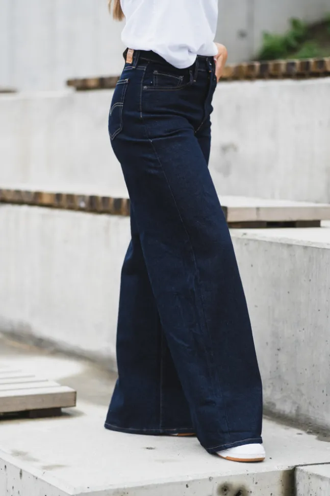 728 HR Wide Leg Retro Rinse