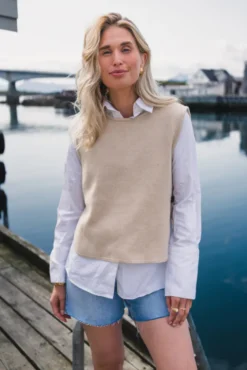 Ina Emma Vest Oatmeal Melange