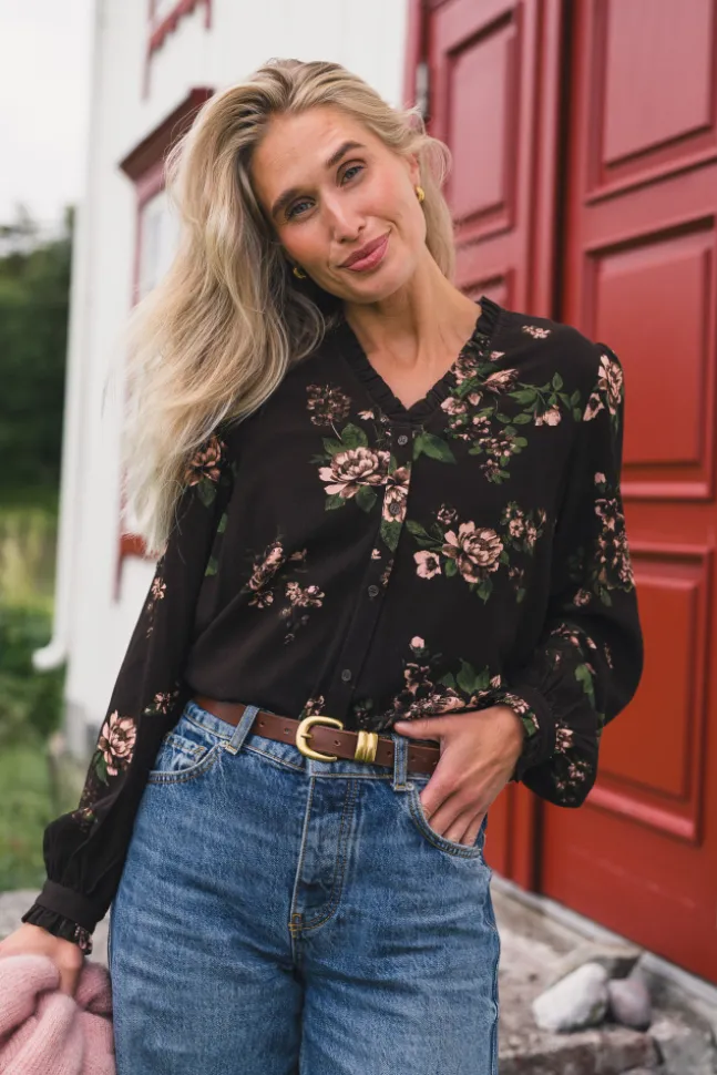 Irene V Shirt Misty Rose Flower