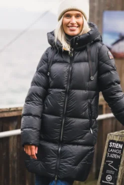 Janet Hooded Down Jacket Black