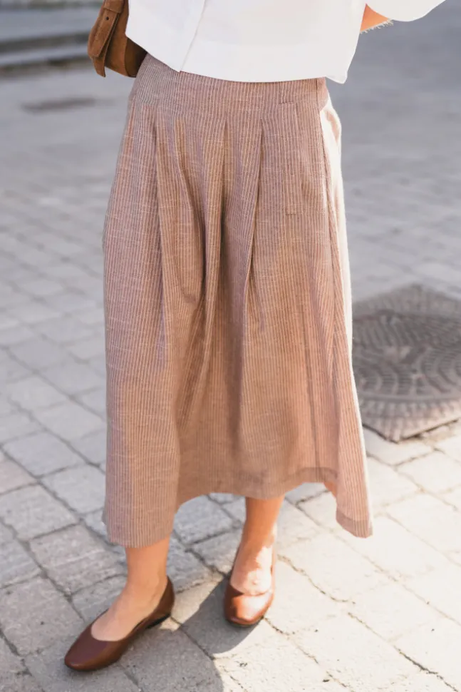 Jiho Anya Pleat Skirt Brown