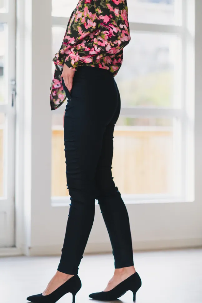 Jolie 274 Black Coated