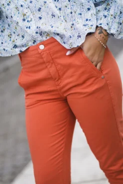 Jolie Pure 820 Coral Crop