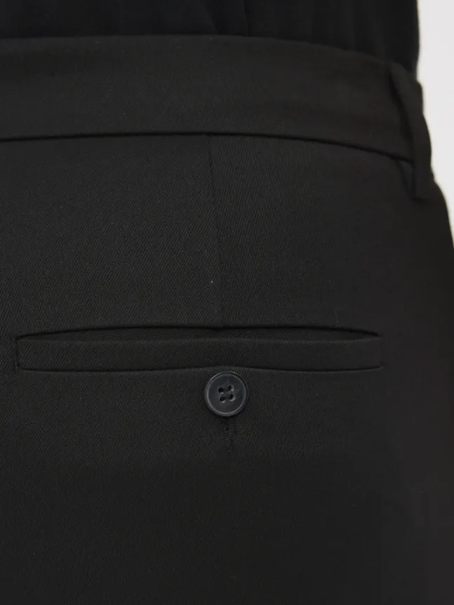 Josh 805 Black