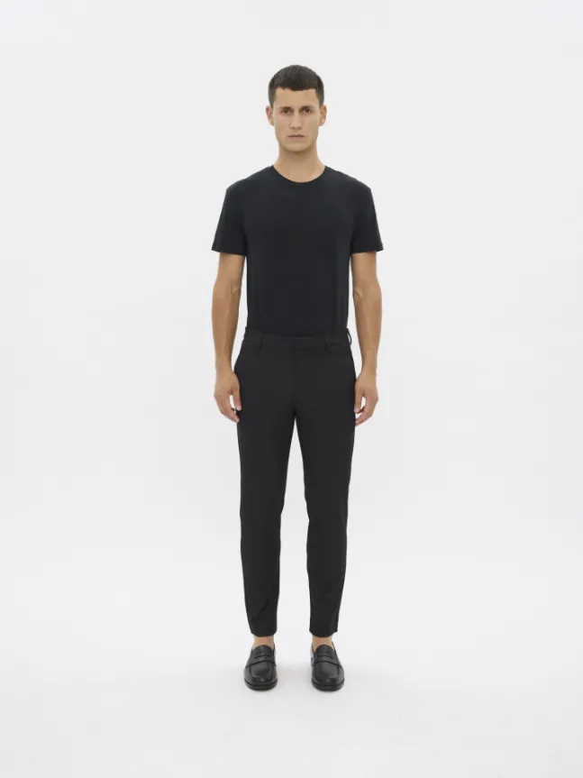 Josh 805 Black