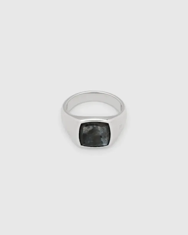 Kay Ring Larvikite