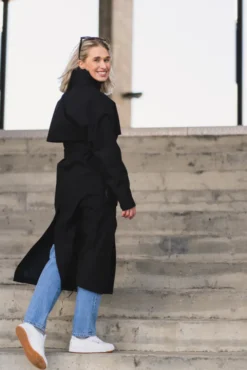 Klipra Coat Black