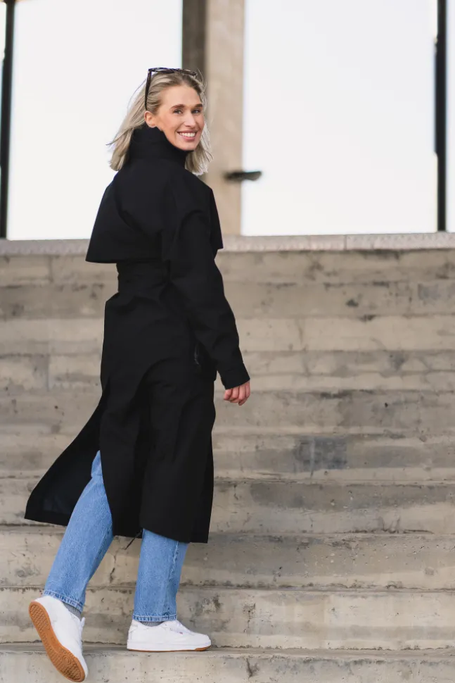 Klipra Coat Black