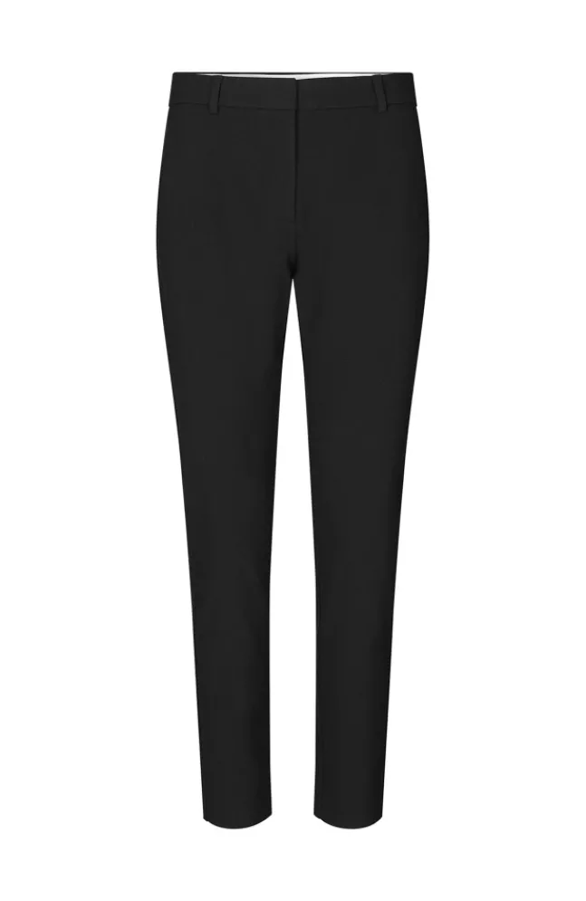 Kylie 396 Black Regular
