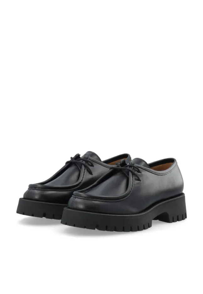 Leo Moc Toe Shoe Smooth Leather Black