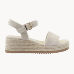 Lili Wedge Cream