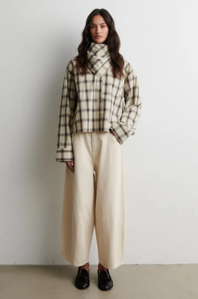 Liria Shirt Rutabaga