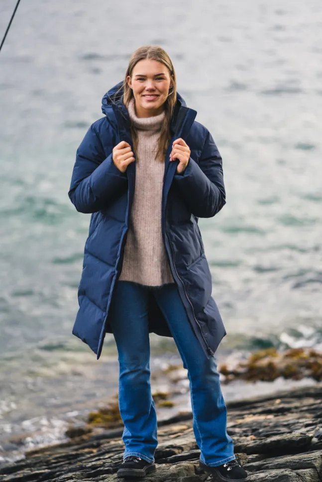 Loen Down Jacket Dark Navy